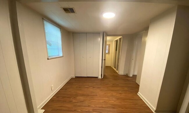 Building Photo - 507 Cedar Crest Ct