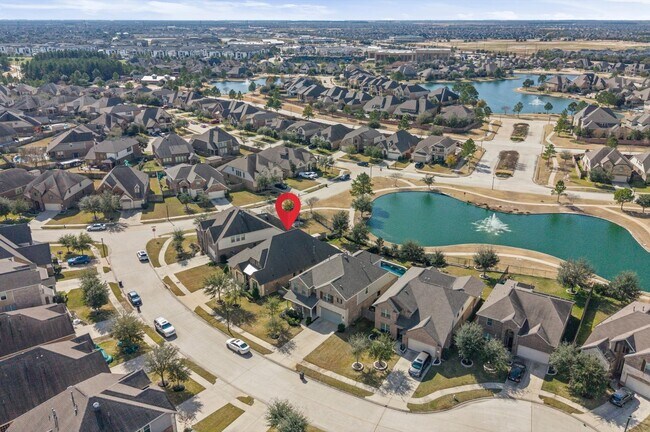 Building Photo - 10811 Gates Randal Ct