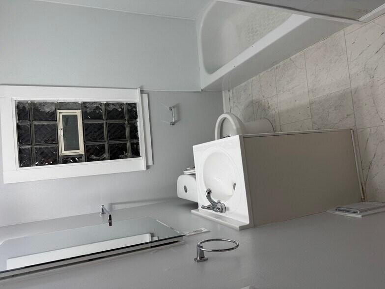 Building Photo - 3946 N 25th St