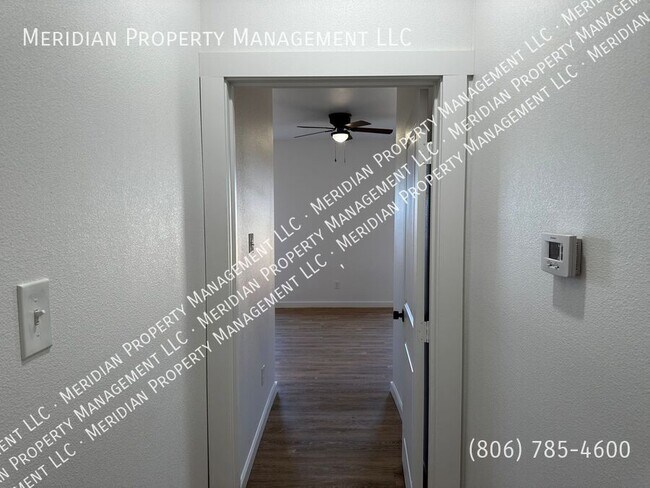 Building Photo - 5802 Urbana Pl