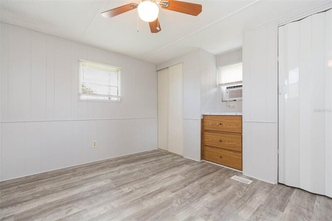 Building Photo - 6610 Avocado Dr