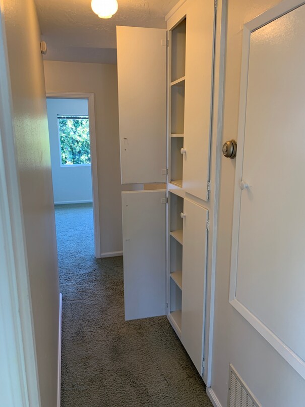 Building Photo - 3745 Portofino Way