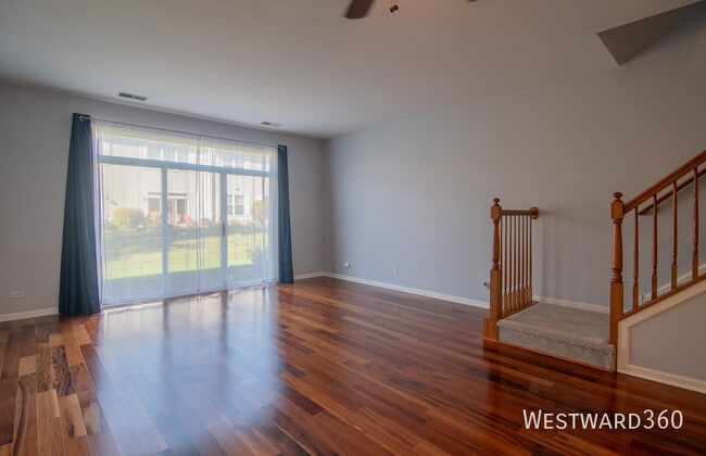 Building Photo - 2486 Golf Ridge Cir