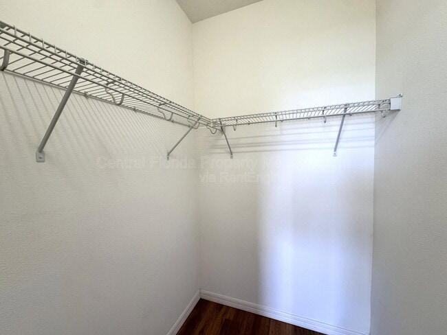 Building Photo - 10735 Savannah Wood Ct