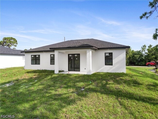 Building Photo - 3175 Sunshine Blvd N