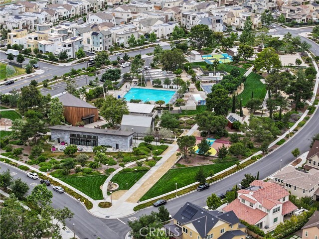 Building Photo - 134 Modjeska