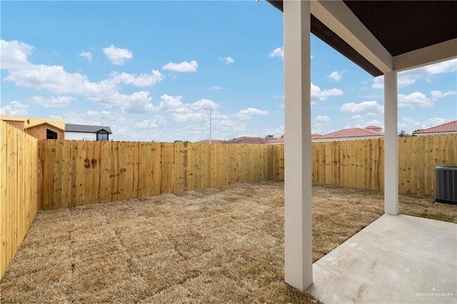 Building Photo - 19 S K Center St