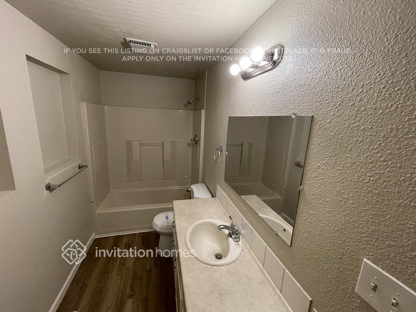 Building Photo - 6003 99th St NE