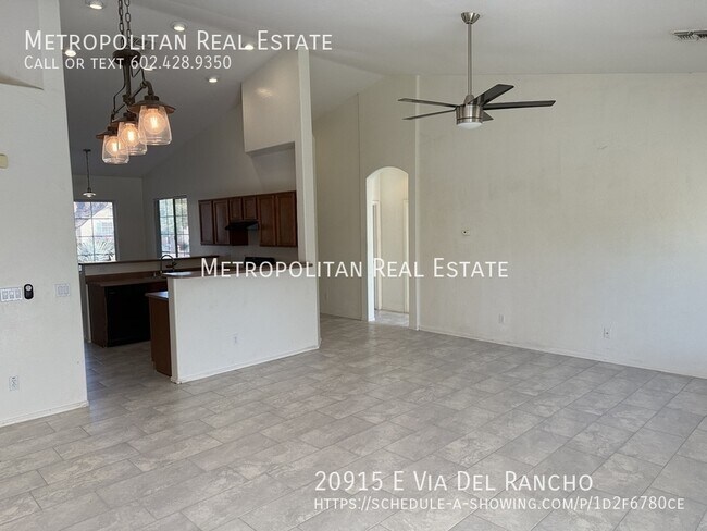 Building Photo - 20915 E Via del Rancho