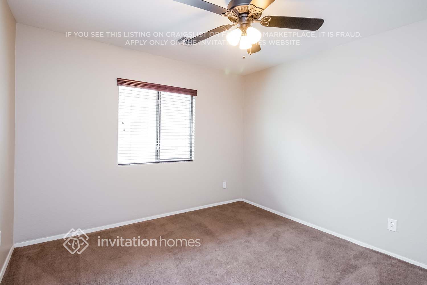 Building Photo - 3926 S Napa Ln