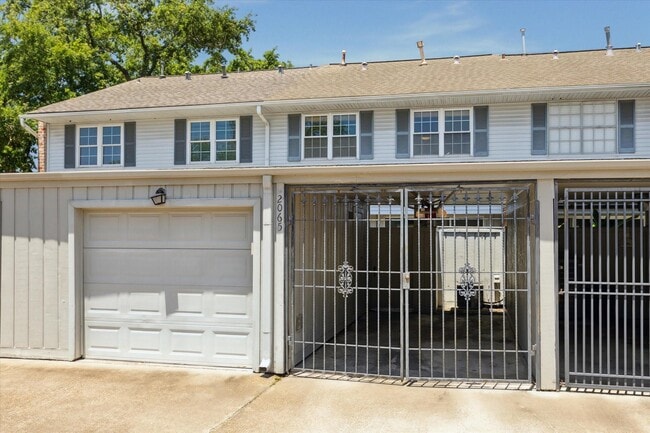 Building Photo - 2065 Winrock Blvd