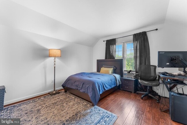 Building Photo - 7020 Venus Ct