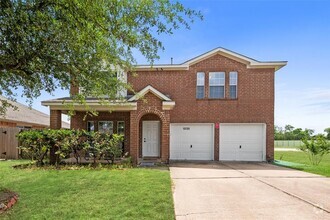 Building Photo - 13723 Anwar Dr