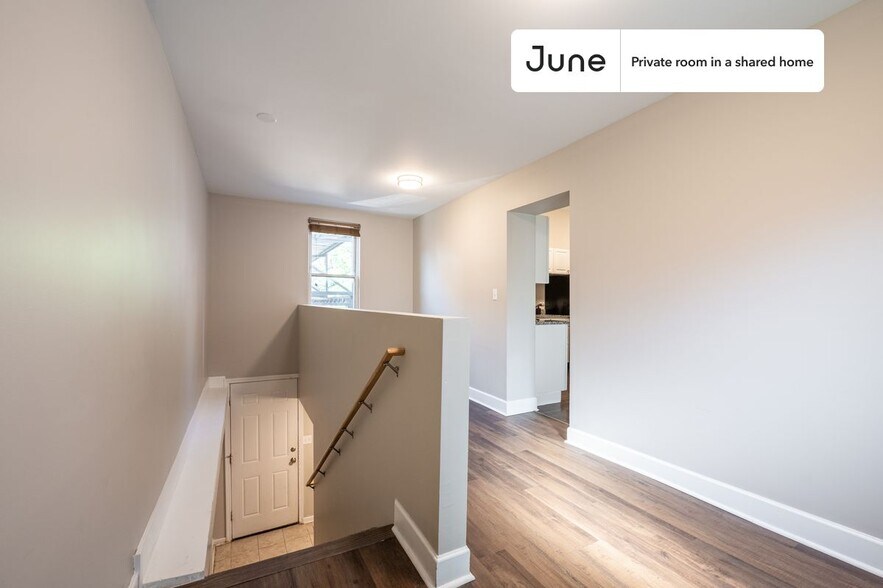 Building Photo - Room in Shared 5 bed/2 bath home