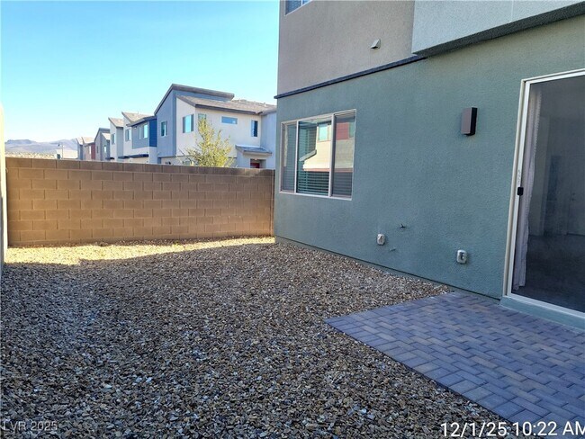 Building Photo - 3210 Centano Ave