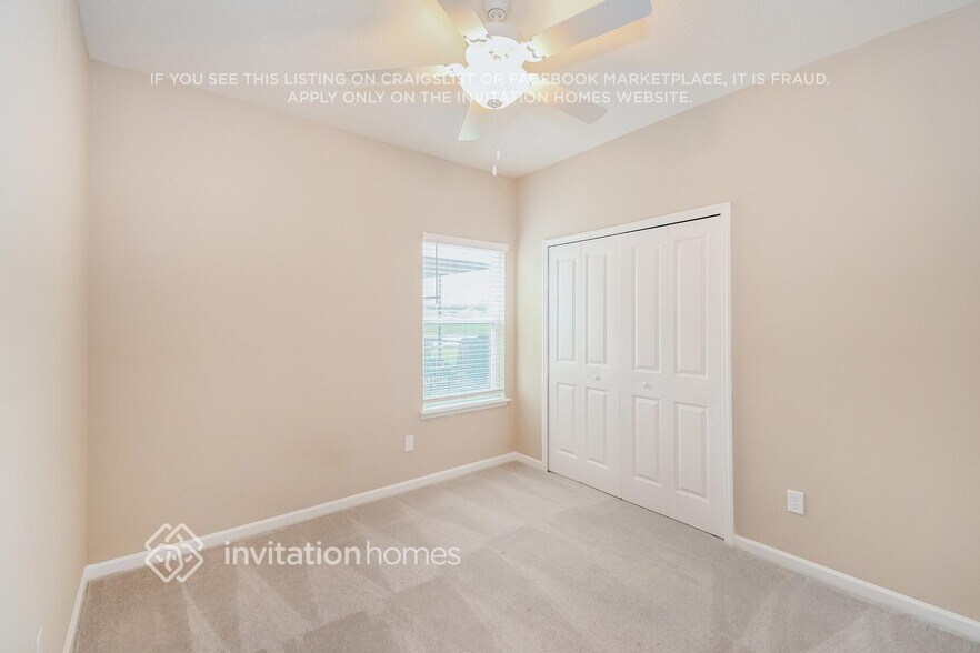 Building Photo - 9853 Lemon Grass Ln