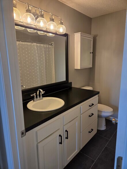 Building Photo - 8022 Intervale Way