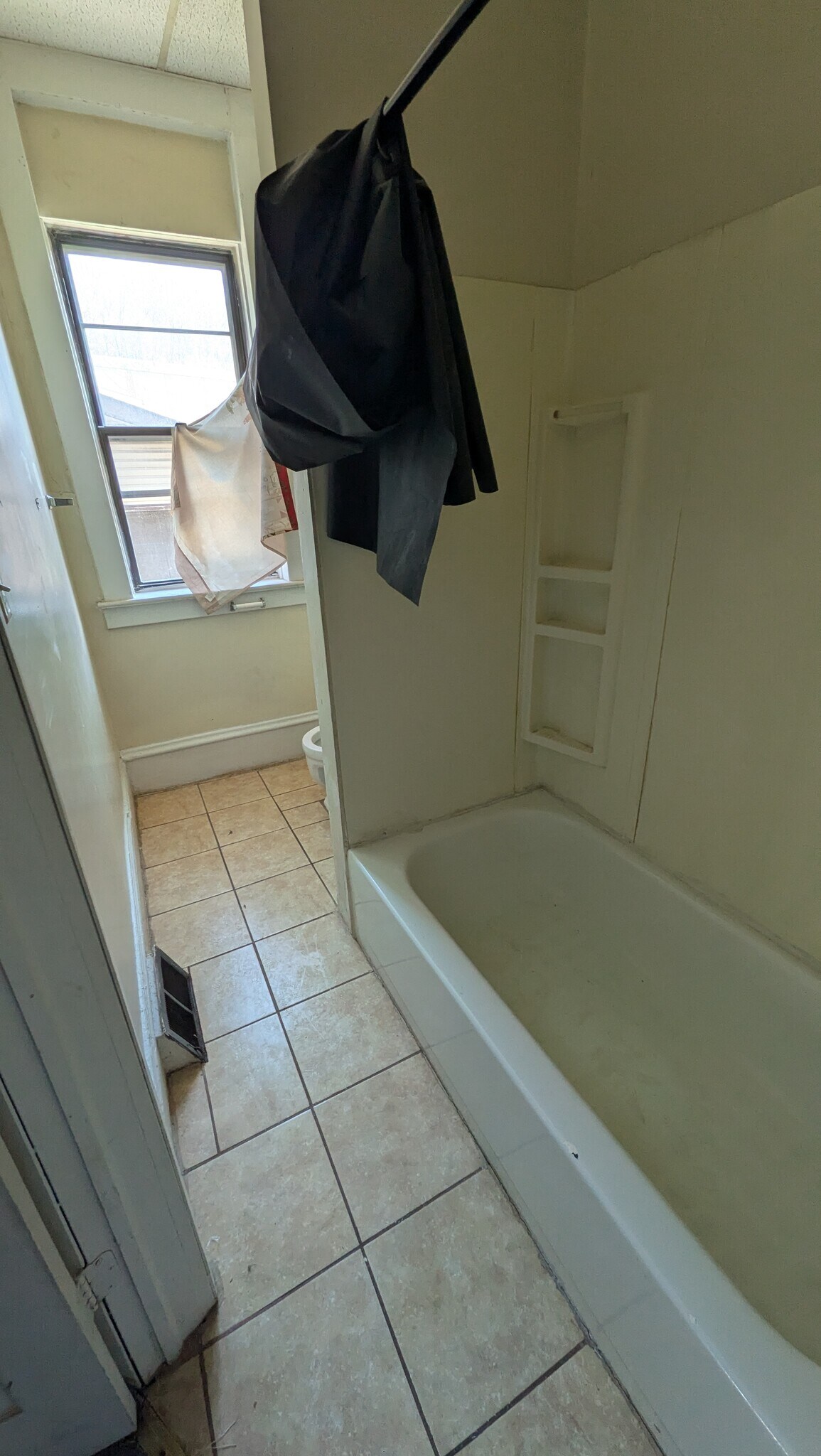 Building Photo - 2347 Eoff St