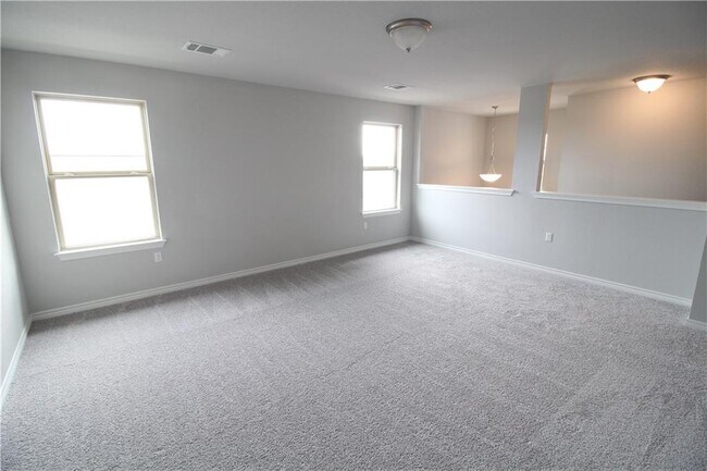 Building Photo - 1320 Ambler Dr