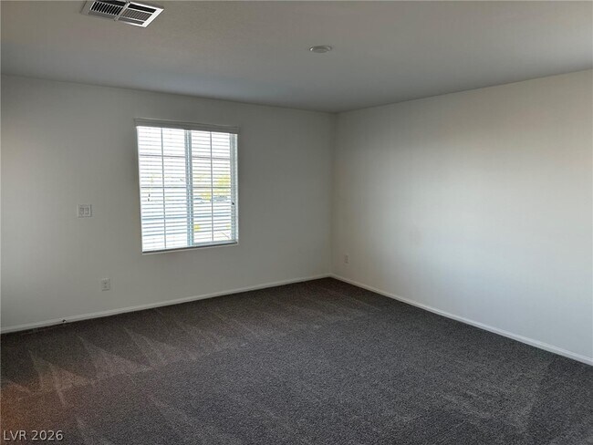 Building Photo - 512 Ylang Pl