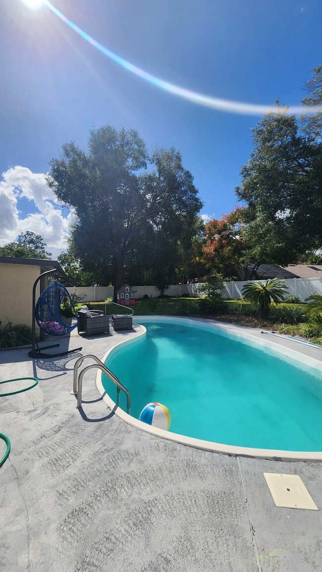 Building Photo - 2905 Autumnwood Trail