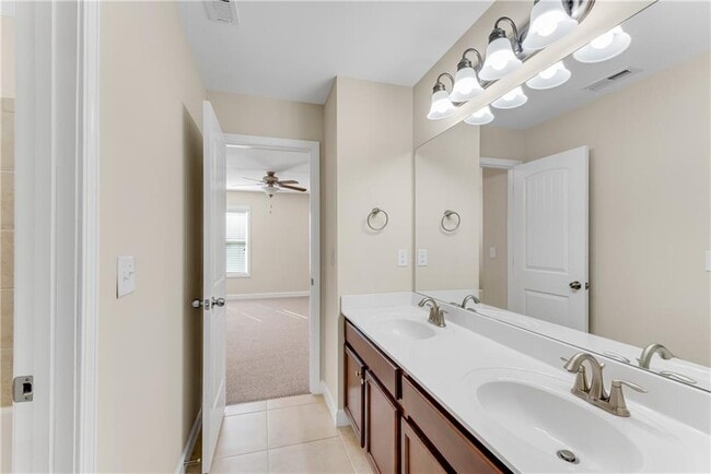 Building Photo - 655 Grand Reserve Dr