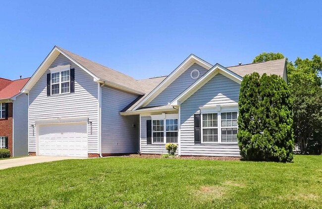 Building Photo - 2608 Hartley Hills Dr