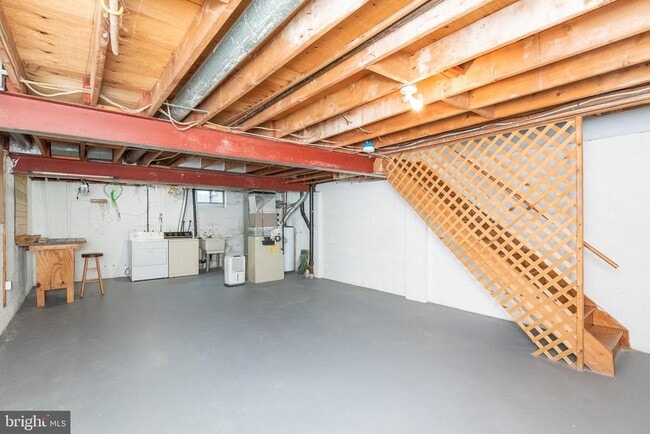 Building Photo - 37 Cardor Ct