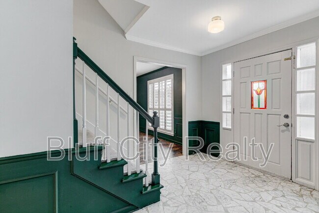 Building Photo - 6878 Kingham Cove