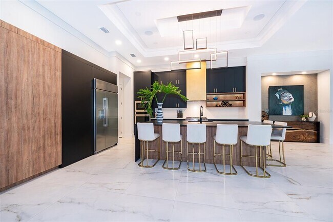 Building Photo - 15210 Pendio Dr