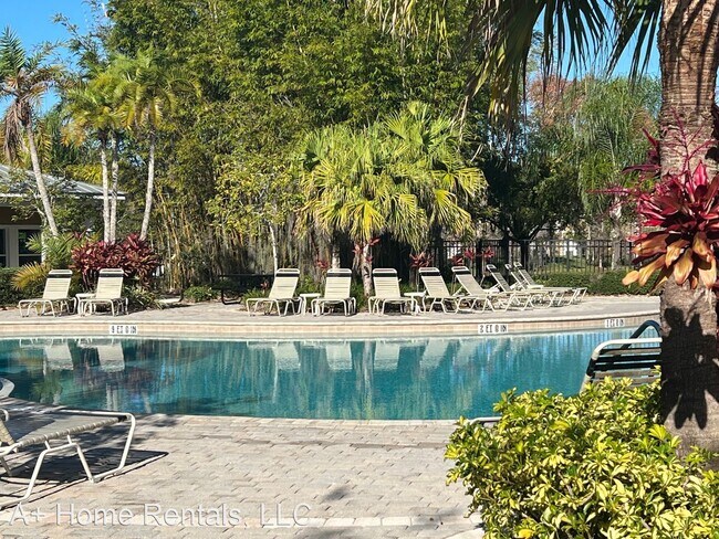 Building Photo - 3 br, 2.5 bath House - 14169 Oasis Cove Bl...
