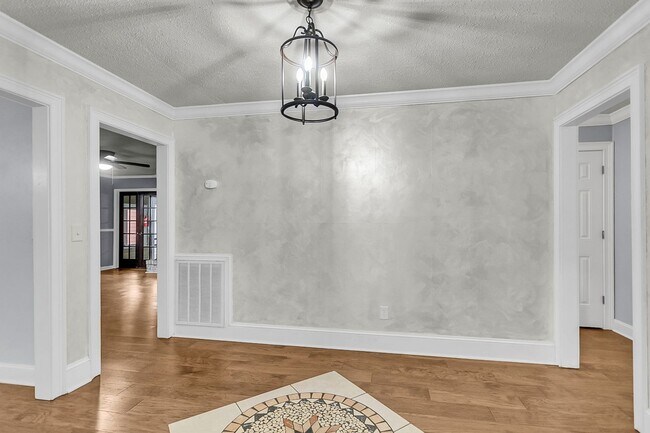 Building Photo - Charming Updated Home with Designer Kitche...