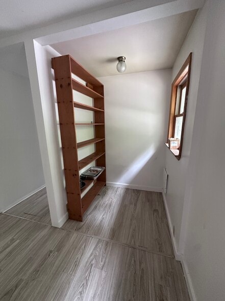 Building Photo - 367 Belwood Ave