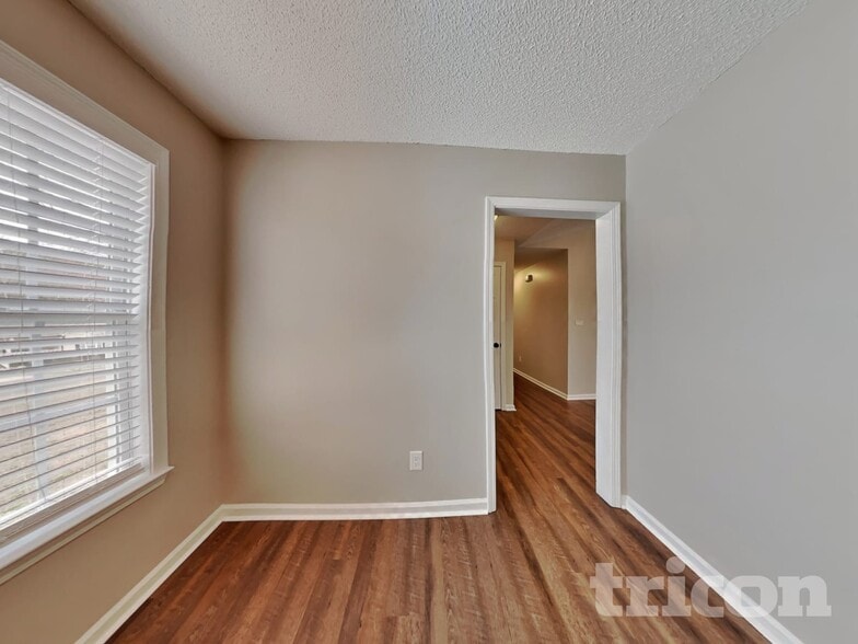 Building Photo - 69 Gray Ghost St