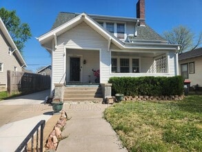 Building Photo - 2300 Sewell St