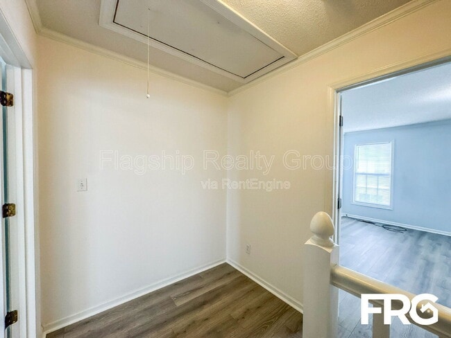 Building Photo - 3908 Sterling Pointe Dr