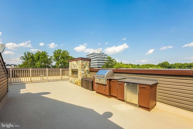 Building Photo - 9314 Sweetbay Magnolia Ct