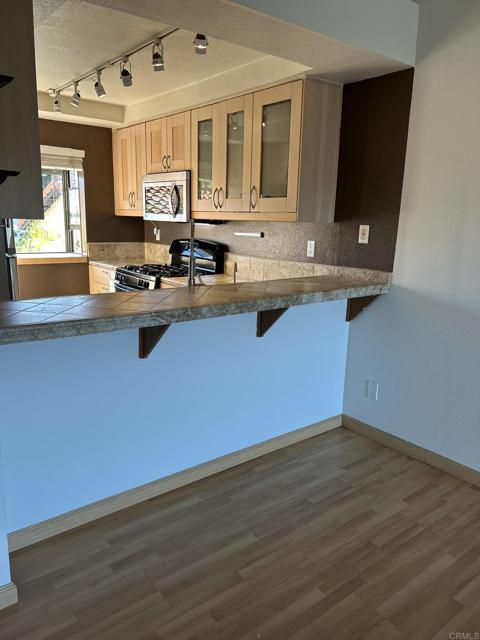 Building Photo - 2146 Valleydale Ln