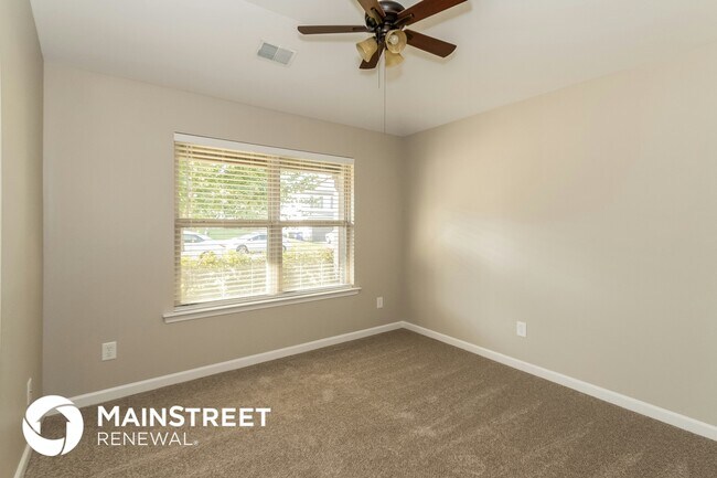 Building Photo - 125 Briar Ridge Ln