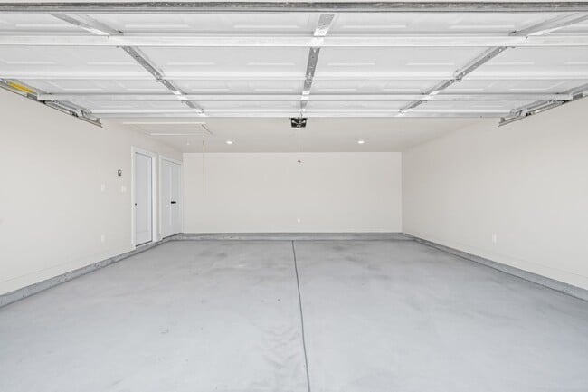 Building Photo - 10611 East C R 7400
