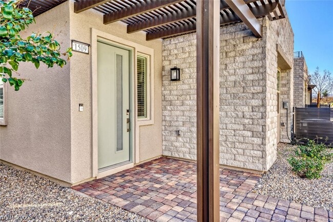 Building Photo - 1509 Melodic Lark Dr