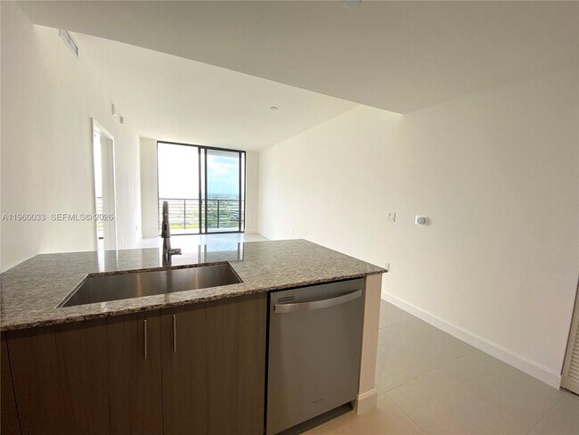 Building Photo - 5350 NW 84th Ave