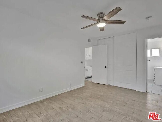 Building Photo - 28040 Ermine Pl