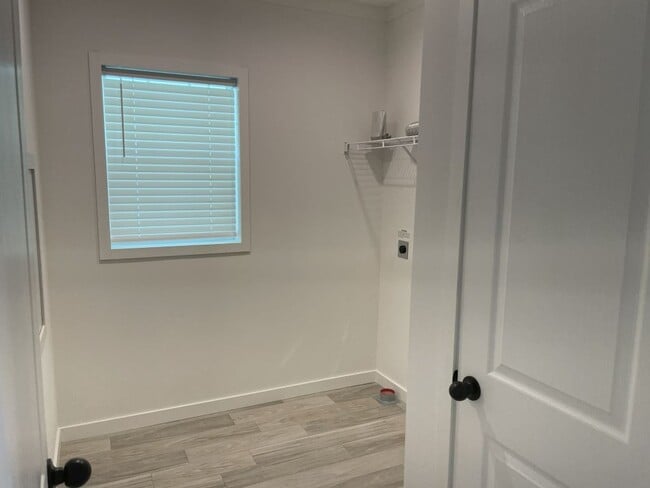 Building Photo - 5708 Blue Harbor Dr