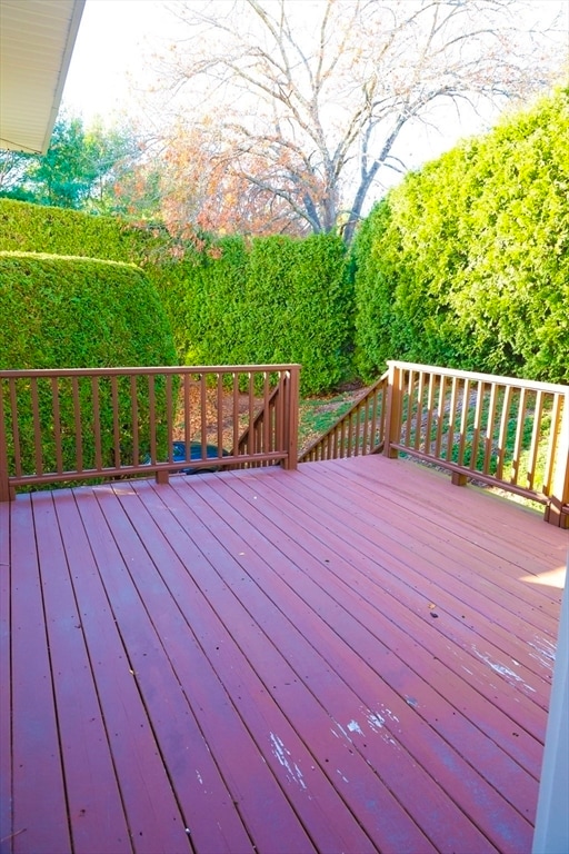 Building Photo - 145 Captain Eames Cir