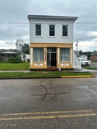 Building Photo - 501 Main St