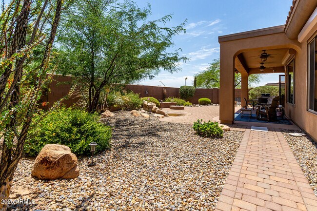 Building Photo - 2735 W Plum Hollow Dr