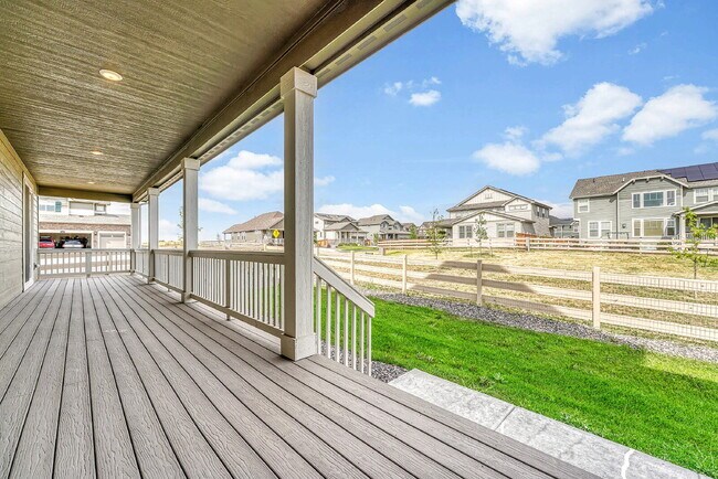 Building Photo - $4,450.00, 5 bed, 4.5-bath located in Broo...