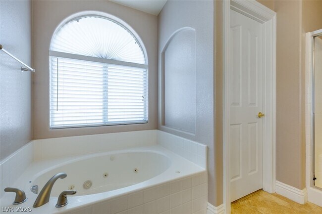 Building Photo - 82 Rattlesnake Grass Ct