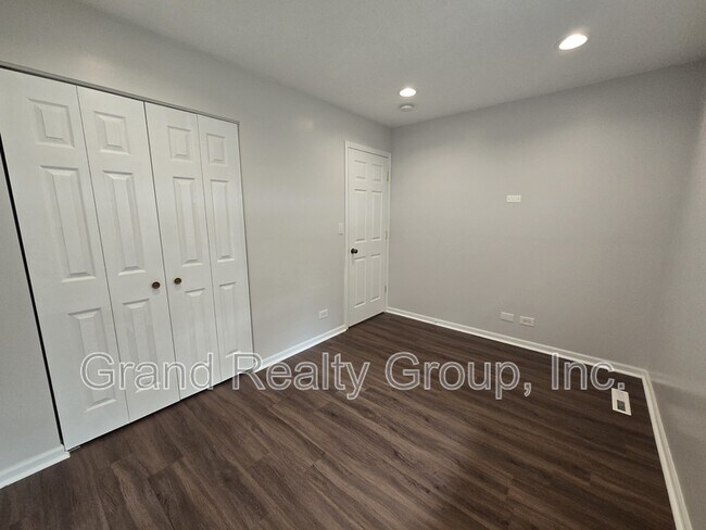 Building Photo - 18660 Pamela Pl